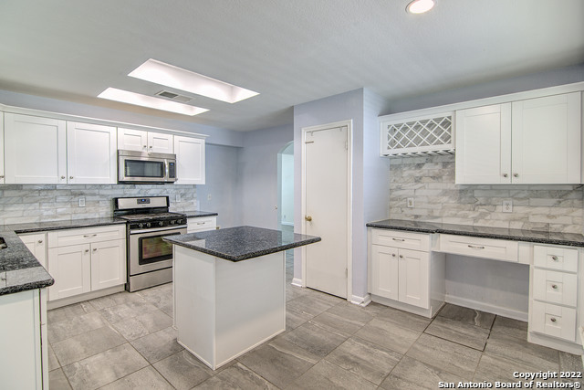 Image 4 of 34 For 7423 Belmont Pl