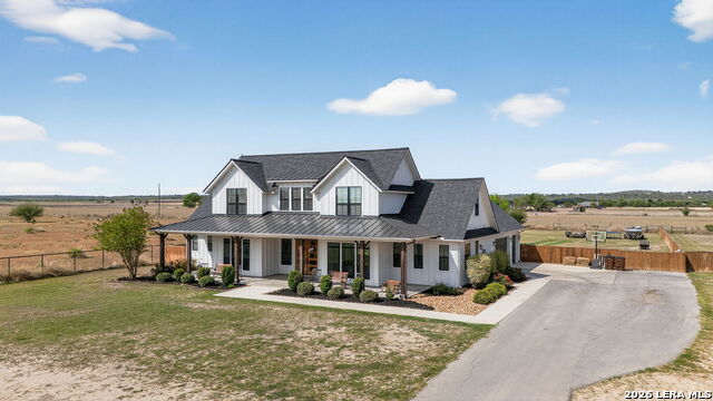 Listing photo id 0 for 2493 County Road 4713