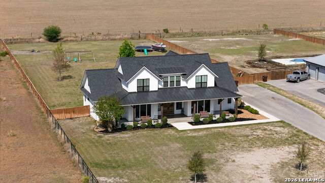 Listing photo id 1 for 2493 County Road 4713