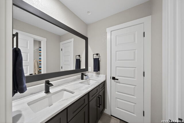 Listing photo id 30 for 2493 County Road 4713