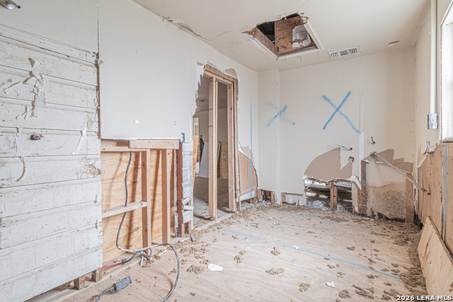 Image 17 of 27 For 1714 Constantinople W