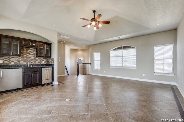 Image 26 of 41 For 18014 Granite Hill