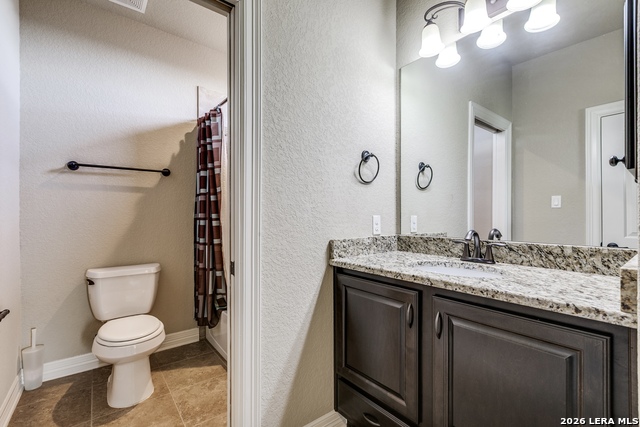 Image 32 of 41 For 18014 Granite Hill