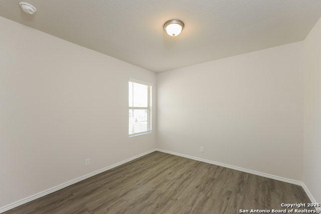 Image 11 of 14 For 5126 Blue Ranch