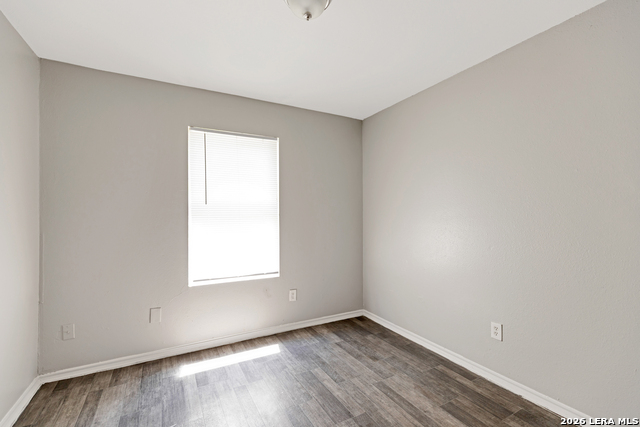 Image 11 of 17 For 1655 Amanda  