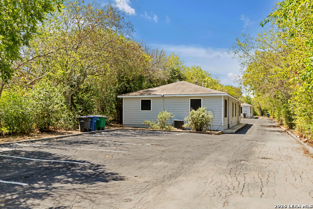 Image 5 of 17 For 1655 Amanda  