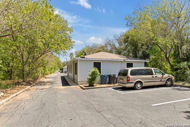 Image 7 of 17 For 1655 Amanda  