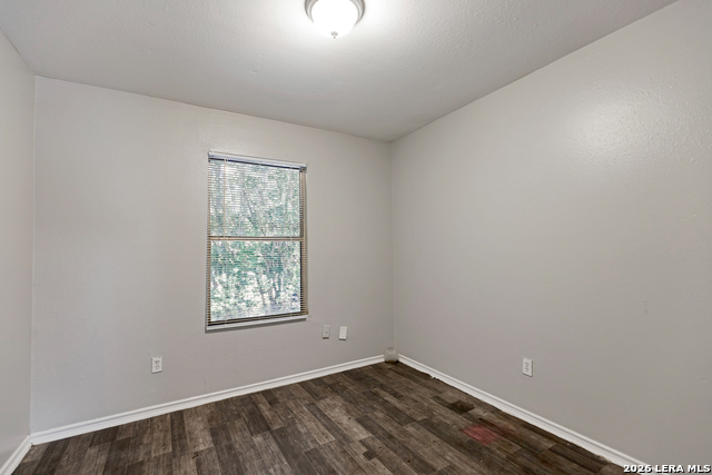 Image 9 of 17 For 1655 Amanda  