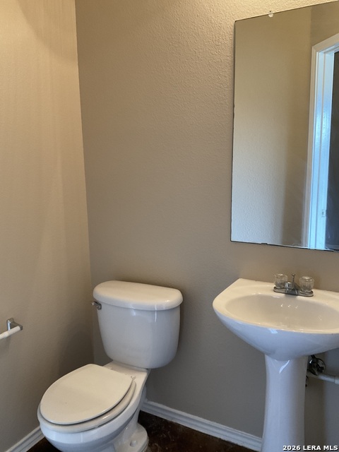 Image 2 of 13 For 10802 Mathom Landing