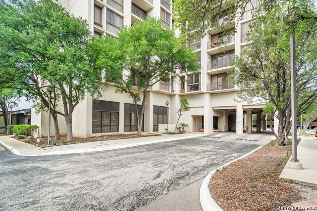 Image 6 of 41 For 7701 Wurzbach  1802