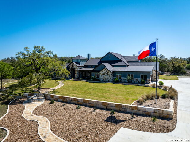 Listing photo id 6 for 260 Bear Creek
