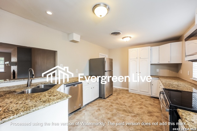 Image 2 of 11 For 6610 Carrie  