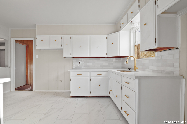 Image 12 of 39 For 428 Koehler  