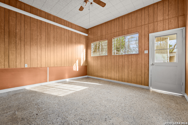 Image 20 of 39 For 428 Koehler  