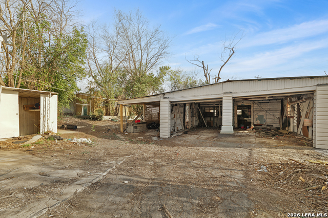 Image 24 of 39 For 428 Koehler  