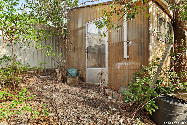 Image 25 of 39 For 428 Koehler  