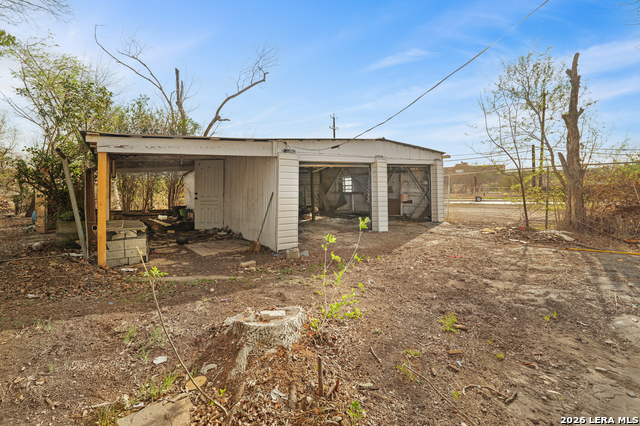 Image 26 of 39 For 428 Koehler  