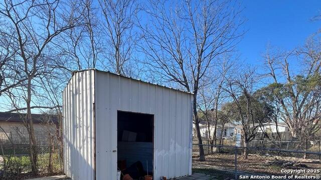 Image 15 of 16 For 127 Grecian Dr