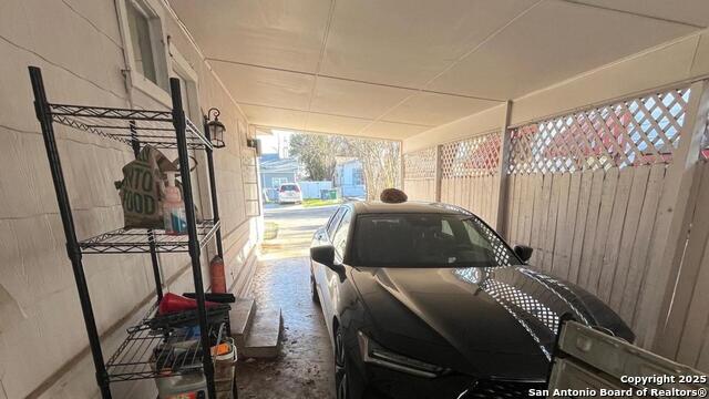 Image 16 of 16 For 127 Grecian Dr