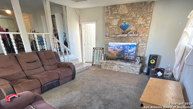 Image 8 of 16 For 127 Grecian Dr