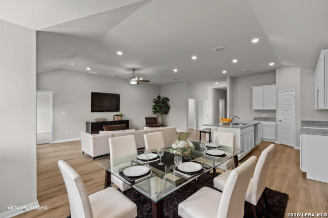 Listing photo id 3 for 329 Jordans Estate