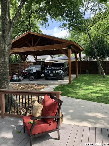 Image 4 of 23 For 211 Robinhood