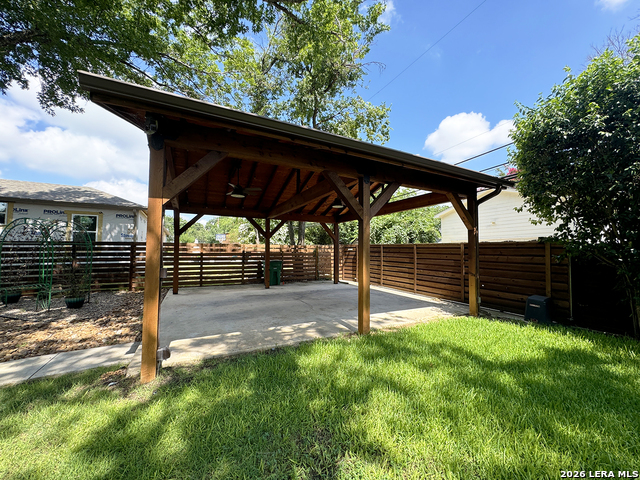 Image 5 of 23 For 211 Robinhood