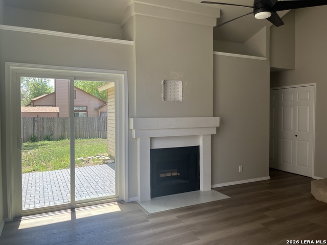 Image 6 of 15 For 9358 Village Lance