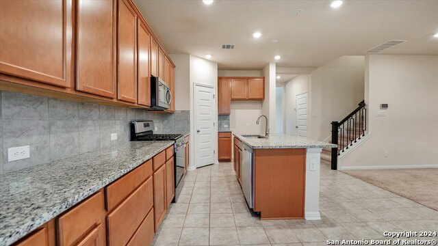 Image 14 of 38 For 2514 Castello Way