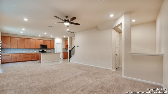 Image 9 of 38 For 2514 Castello Way