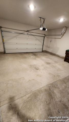 Image 32 of 36 For 6806 Prue Rd  22