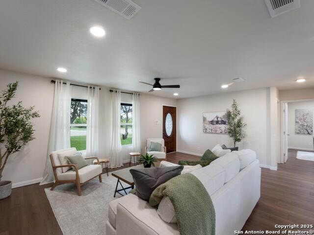 Image 5 of 18 For 10246 Loop 106