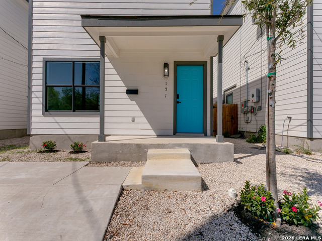 Image 19 of 32 For 151 Vine St  