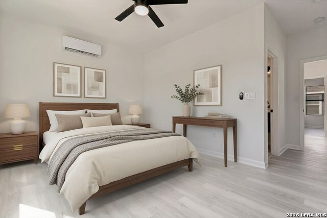 Image 9 of 32 For 151 Vine St  