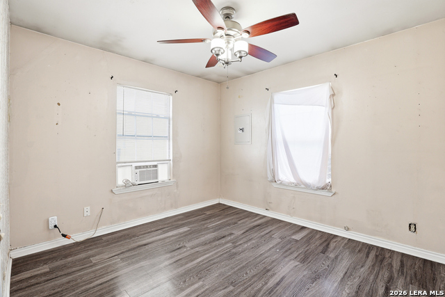 Image 14 of 29 For 131 Willee  