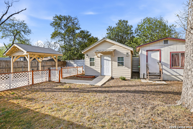 Image 23 of 29 For 131 Willee  