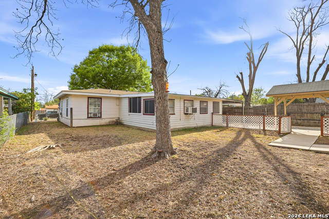 Image 24 of 29 For 131 Willee  