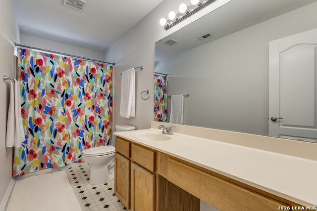 Listing photo id 10 for 6365 Stable Farm