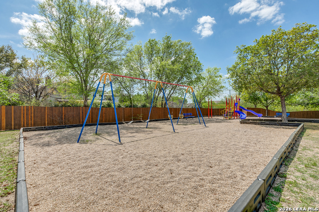 Listing photo id 19 for 6365 Stable Farm