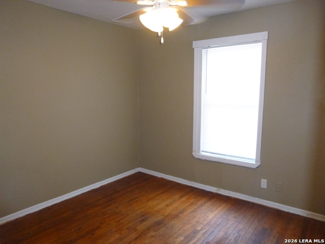 Image 19 of 22 For 1222 Gardina