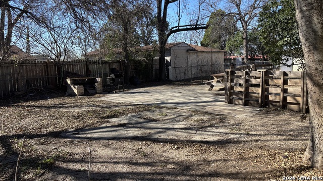 Image 21 of 22 For 1222 Gardina