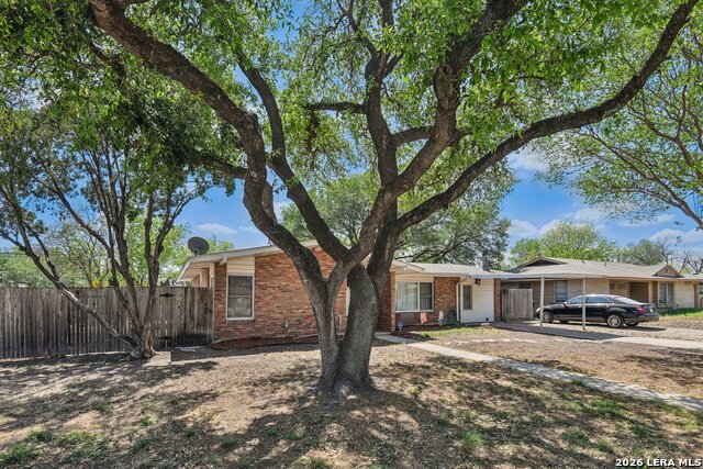 Image 2 of 22 For 4538 Waikiki