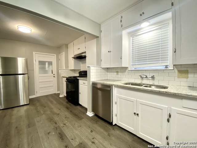 Image 23 of 36 For 178 Sweetbriar