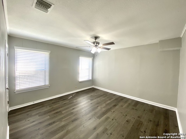 Image 5 of 36 For 178 Sweetbriar