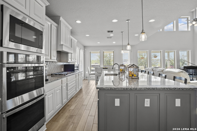 Image 13 of 50 For 5389 Hartley