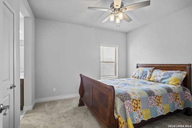 Image 32 of 50 For 5389 Hartley