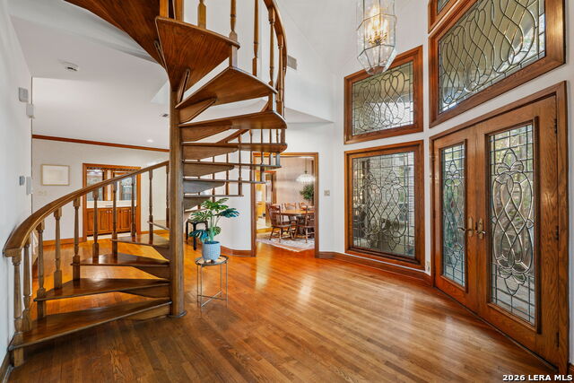 Image 11 of 69 For 9 Scarborough Square