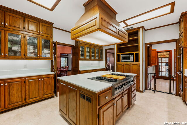 Image 19 of 69 For 9 Scarborough Square