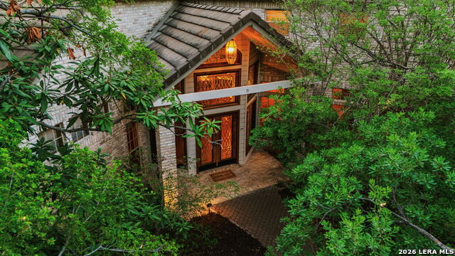 Image 2 of 69 For 9 Scarborough Square