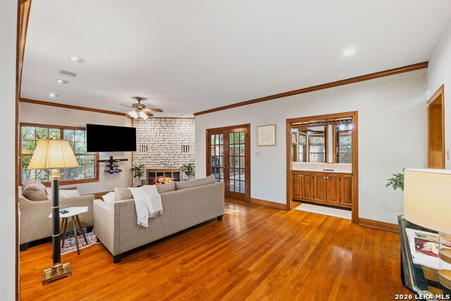 Image 26 of 69 For 9 Scarborough Square